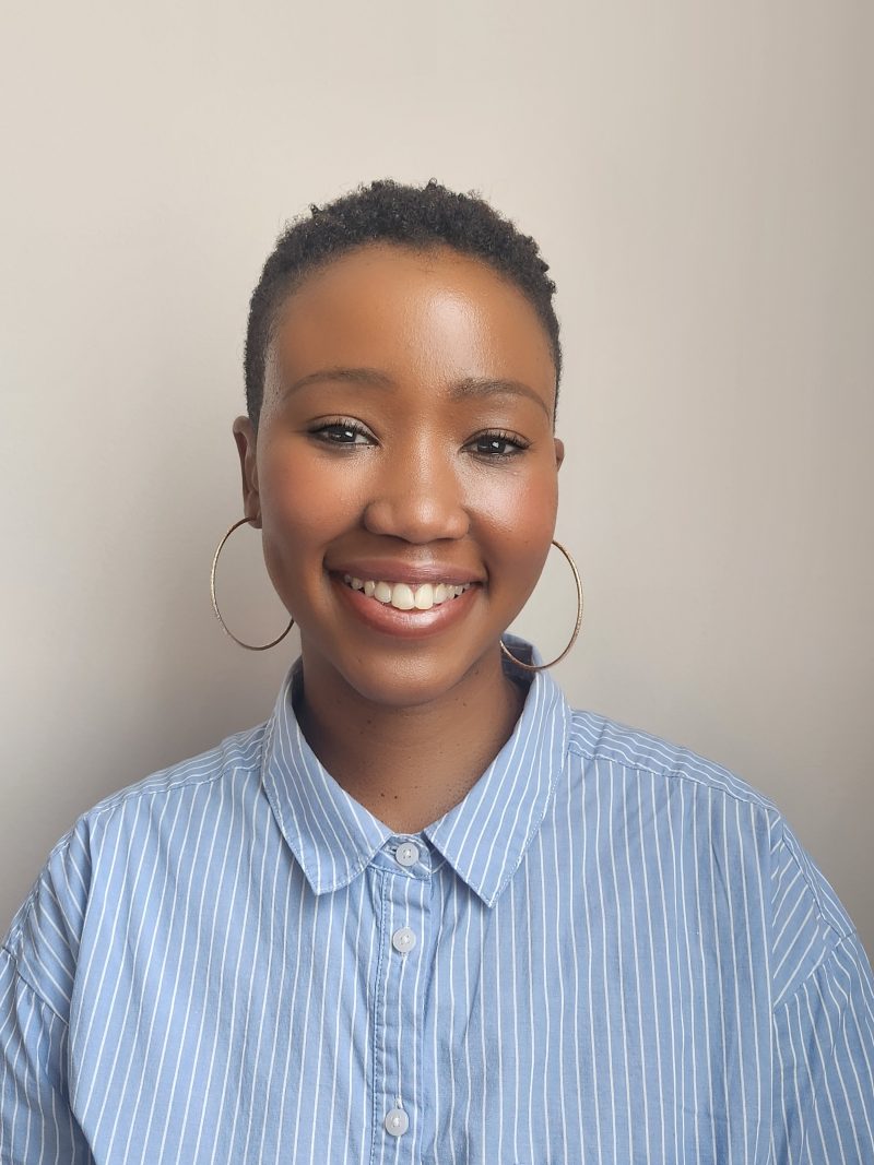 Ceb’sile Ndlangamandla, B.A Kin., D.O.M.P is an osteopathic manual practitioner at Excelsior Integrative Massage Therapy and Wellness, in Toronto, Ontario, Canada